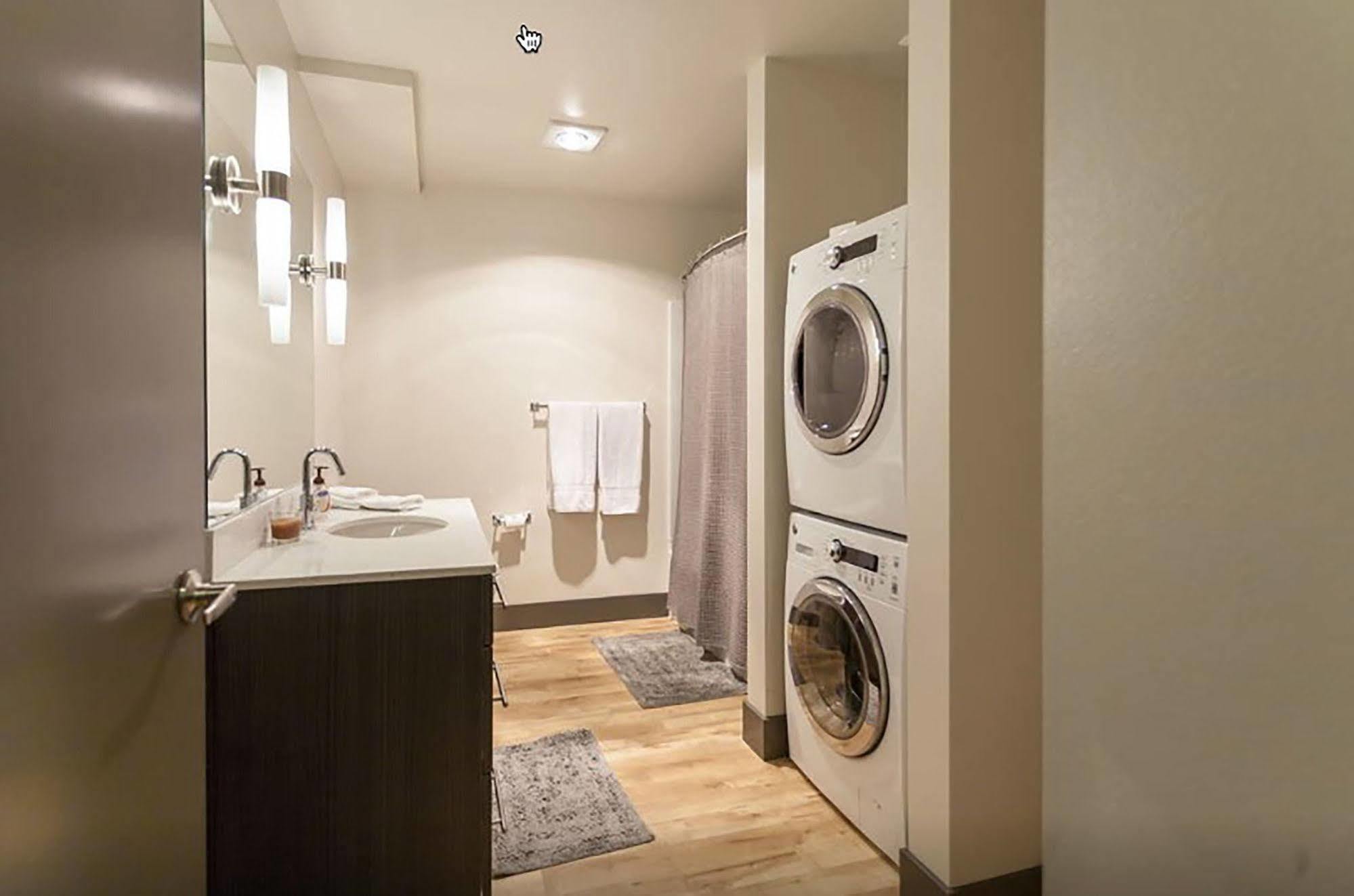 سياتل Belltown Waterfront Suites By Barsala المظهر الخارجي الصورة